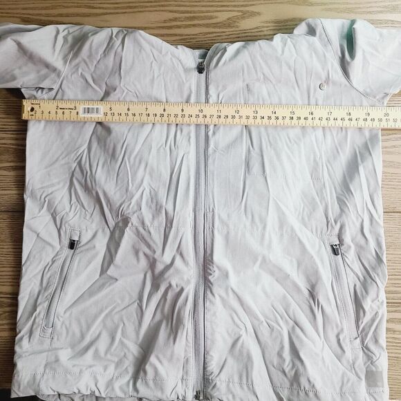 Vuori Outdoor Trainer Shell Jacket S Gray Stretch‎ Lightweight Full-Zip Hooded - Picture 11 of 12